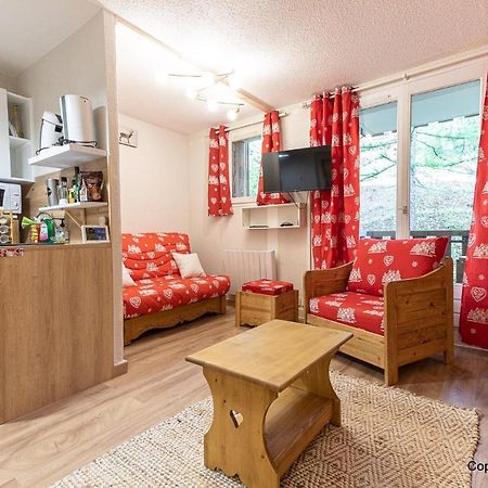 Allos Village Studio Cosy Avec Balcon Bagian luar foto